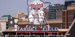 Top 5 moments in Target Field history