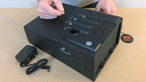 GunVault GVB1000: Opened With a Paperclip
