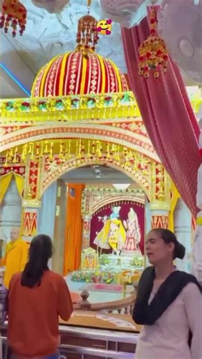 Prem Mandir ka Jhoomar 😍 Itni Sundarta Aapne Kabhi Nahi Dekhi! #shorts