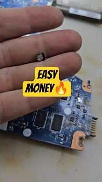 بطارية اللينوفو مش متعرّفة؟ 🔧 الحل عند Matronics! رجّعنا اللابتوب شغال 😉