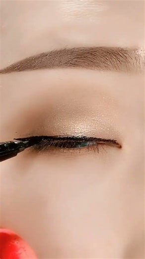 초보자를 위한 아이라이너 튜토리얼/직장/학교/일상용 아이 메이크업/ Eyeliner tutorial for beginners/Eye Makeup for Work / School