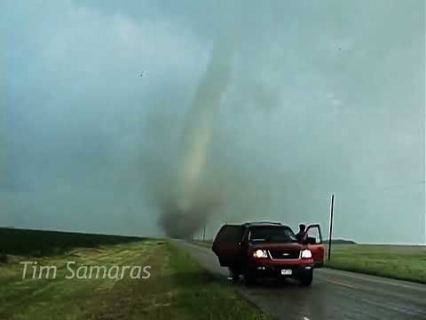 Manchester, SD Tornado - June 24, 2003 by Tim Samaras