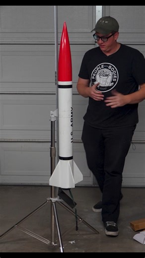 The Estes Rockets launch rail system is BEEFY! I wouldn't hesitate to fly high-power rockets off of this thing. If you want your own 1010 rail launcher, this thing rules. #rocketry #rocket #estes #hobbies #launchpad | Rocket Vlogs