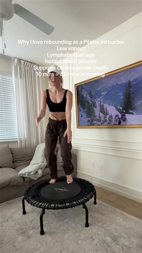 My favorite type of cardio 🤌🤌 #pilates #rebounder #cardio #lymphaticdrainage