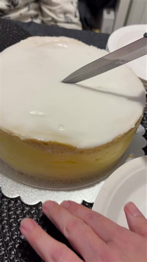 We had to make sure we had a custard slice for Christmas!! Everyone asks, how do I cut the custard slice, I don’t want it squirting out the sides? Well ours don’t! You can cut the perfect slice without worry! This was my slice by the way 😂 🙈 Edit to add: No gelatine is used in our custard slice 🤢 that’s criminal! Slow and steady wins the race 🥰 These are available to purchase at £35 which works out less than £3 per serving!!! | O'Connell's Bakery