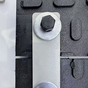 [Hot Item] 4X8 12.7mm Temporary Rubber Road Mat Bog Mat Construction Road Mat UHMWPE Road Plates Beach Access Mat