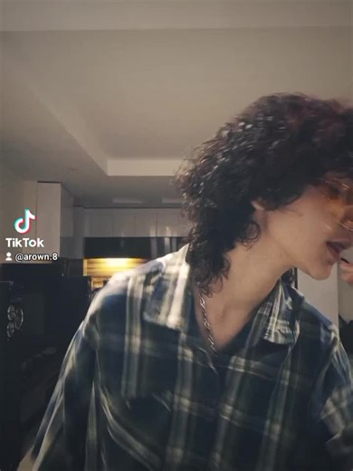 𝑨𝒓𝒐𝒘𝒏 (@arown800)’s videos with original sound - 𝑨𝒓𝒐𝒘𝒏