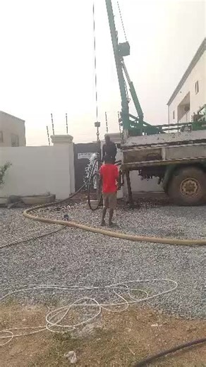 Hydrofracturing job successfully done.0202370285