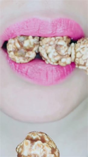 ASMR Crunchy Popcorn Eating Sounds #chewchewasmr575