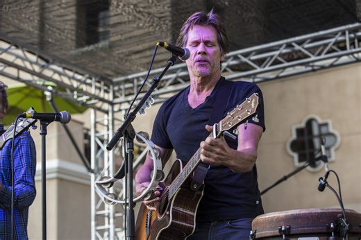 Kevin Bacon Stuns Concert Goers Singing and Dancing to 'Footloose': 'I'm Screaming!'