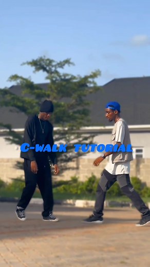 CWALK💙🔥 w/ @David #tutorial #cwalk #kendricklamar #fyp | c walk