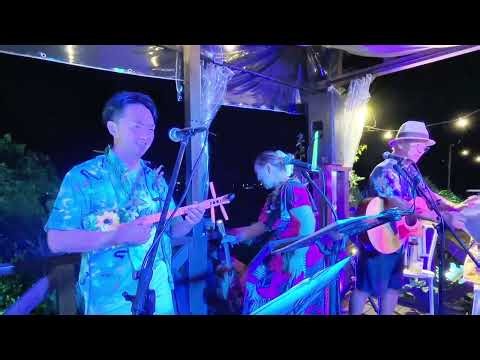 サンレレでハワイアン in 本部町【沖縄県本部町RICORICOカフェ&BAR】美ら海水族館の近く20260801