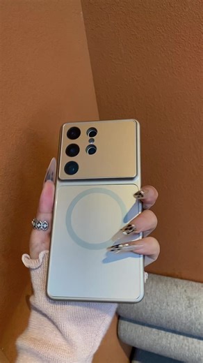 Gold Samsung Magnetic Phone Case Review