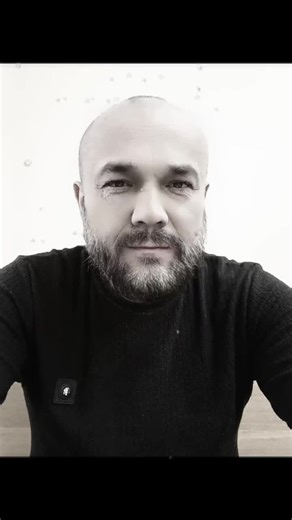 Fashion Trends on TikTok with Awardii