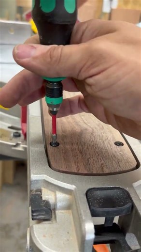 Here's the blade your miter saw SHOULD have come with. Ultra-Shear Miter Saw Blades