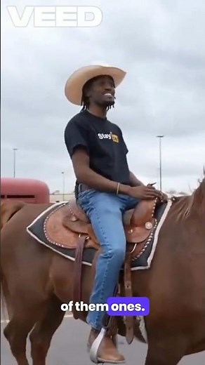 D’Aydrian Harding rides a horse inside Walmart 😳