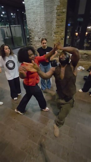 Thursday JAM chill 😎 #dance #hustledance