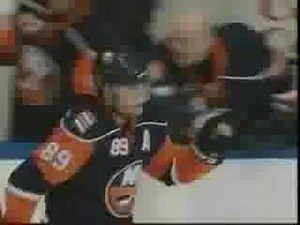 Mike Comrie's Highlight-Reel Goal