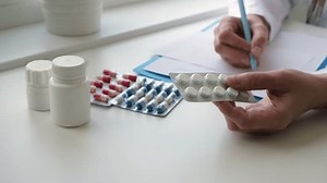 Doctor Pointing Drug Tablets Giving Medicine Stock Footage Video (100% Royalty-free) 1105553401 | Shutterstock