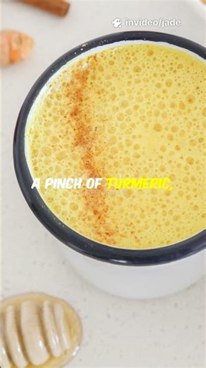 "Turmeric Magic: Quick Recipes & Surprising Benefits!"