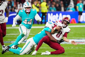 Miami Dolphins grades in OT win over Washington include excellence from running backs
