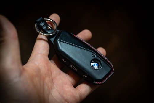 Buttero Leather BMW Key Fob Case: 3/5 Series, M3/M5, X5/X6/X7 - Etsy