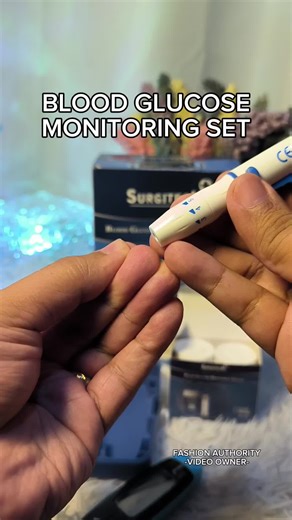 Surgitech Blood Glucose Monitoring Set l #bloodglucose #bloodglucosemonitoringset #glucosemonitoring #sugarmonitoring