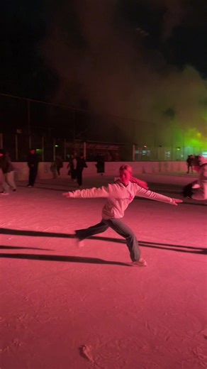 Scratch Spin in Figure Skating