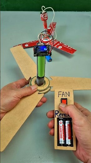 Homemade cardboard ceiling fan with remote control #DIY #CardboardFan #RemoteControl