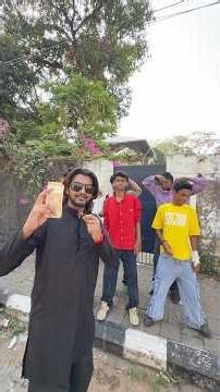 Make me Laugh Challenge in Fort Kochi 😂 #1mallumapla #kerala #kochi