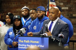 Newark expands homeless outreach, launches texting hotline