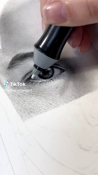 How to Choose the Perfect Paper for Pencil Drawing