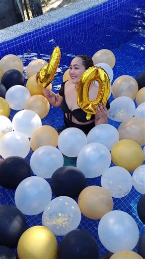 14K views · 43 reactions | DIY Birthday Photo Shoot BTS  #MimiLaceVlog #DIY #birthdayphotoshoot #40thbirthday #fyp #reelsviralシ #reelsfypシ #reelsviral #reelstrending | Mimi Lace Vlog | Facebook