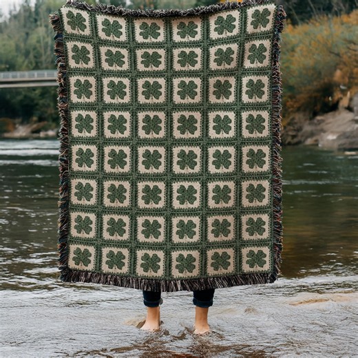 Lucky Clover Woven Cotton Blanket | Celtic Shamrock Throw | Vintage Style Green Bedding | Irish Cottagecore Aesthetic - Etsy