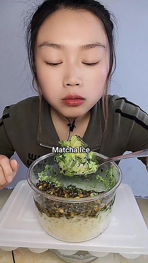 🍵🧊 Hello, hello my beautiful people! 👋💫 This ASMR video is for relaxation and calming purposes only 🌿✨💤. If you enjoy it, don’t forget to react ❤️, leave a comment 📝, and share it 📲. Turn on the bell 🔔 so you won’t miss any of my upcoming relaxing videos. Your support means so much to me 💕✨ 💚🧊 #asmrchallenge #amsrsounds #ViralFacebook #qatar #inglaterra #Alemania #austria #paratiiiiiiiiiiiiiiiiiiiiiiiiiiiiiii #viralvideoシ #asmremojichallenge #matcha #ice #asmr #relax #dubai #luxembou