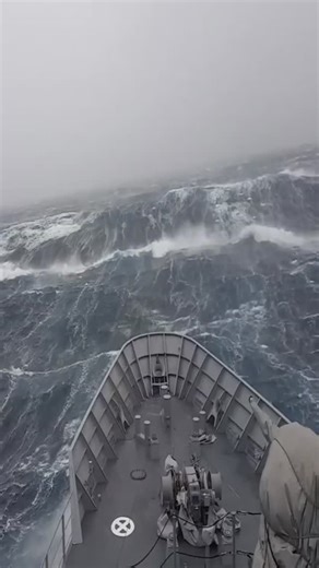 world update9 on Instagram: "🌊 BREAKING NEWS | Monster Wave Hits Ship A massive monster wave struck a ship at sea, creating extremely dangerous conditions and highlighting the severe weather impacting ocean routes. Maritime authorities are monitoring the situation closely and advising vessels to proceed with caution. More updates to follow. #BreakingNews #MonsterWave #RoughSea #OceanAlert #MaritimeNews WeatherUpdate"