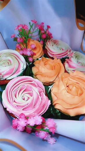 Why Cupcakes Last Longer Than Flowers