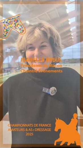 🎶 Débutons ce dernier jour de Championnats en chanson, avec Isabelle Breul, 🎤 Présidente de l'association Mâcon Chaintré Événements qui vous accueille ce week-end. 😉 Elle profite de cette fin de saison pour tirer un premier bilan 2025 et annoncer les temps forts de l'année 2026 sur le magnifique site de Mâcon Chaintré ! 🚀🚀 | Mâcon Chaintré Evenements