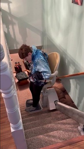 HomePro Mobility Perch Stairlift in Columbus OH | Handicare 1000 Riding Up Demo