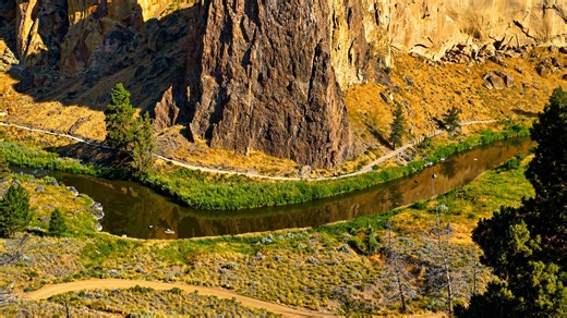 Smith Rock State Park Oregon climbing and nature (4K)