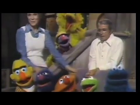 Sesame Street: Picture a World (1973)