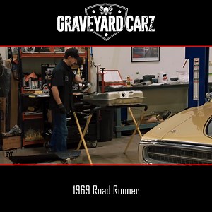 Fuel tank for the 1969 Road Runner | Graveyard Carz