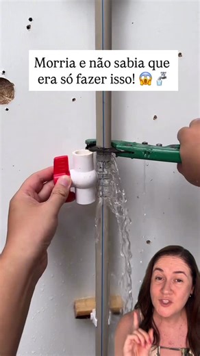 Camila Martins | Dicas on Instagram: "Morria e não sabia que era só fazer isso! 😱🚰 E você nunca mais vai precisar chamar encanador toda vez que um cano estragar na sua casa. Funciona assim: usa uma mangueira, encaixa no cano, adiciona um registro no meio e fixa bem com cola, do jeitinho que aparece no vídeo. Depois é só ajustar, fechar o registro quando precisar e pronto. O resultado fica firme, funcional e resolve o problema na hora 👌 Simples demais e perfeito pra emergências do dia a dia. A