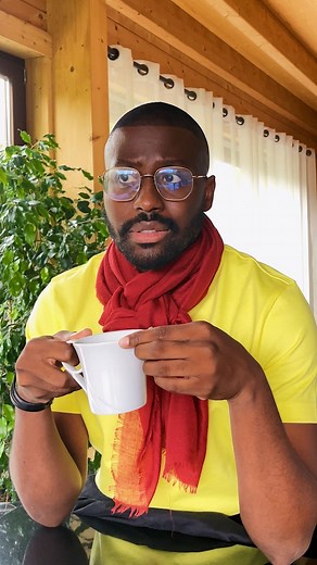 krego on Instagram: "Je te dis quoi [ Quoi ? ] . Je te voulais quoi… Mais tu comprenais pas quoi 👊🏿😔✨🇧🇪🇫🇷 _ #krego #musique #humour #sketch #comedie #french"