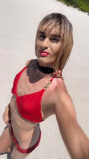Summer Beach Day Fashion Trends for Crossdressers
