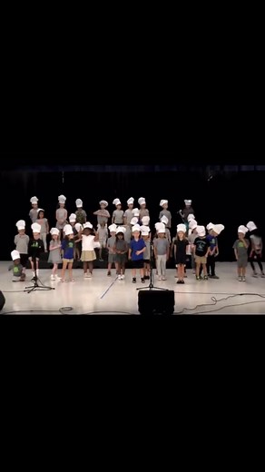 Ry’Ann’s barnyard moosical performed at school | Ryann Ryann