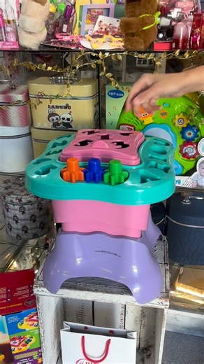 PAÑALERA SAN JOSÉ on Instagram: "✨🧩 Mesa de Actividades Baby Land 🧩✨ Juego, aprendizaje y diversión en uno 💕 Estimula la motricidad, los colores, formas y la imaginación. Ideal para los más peques 👶"