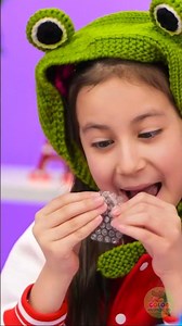 🌼 Crafting Nature's Wonders: Create a Frog's Journey! 🐸✨ #Shorts #Kids