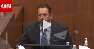 مدرّب مختص في الشرطة يشهد في قضية شاوفين.. ماذا قال عن تثبيت فلويد؟