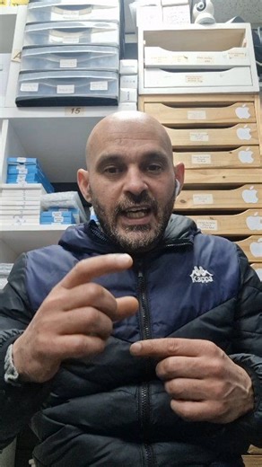 #SmartPowerElement #SPE #ECU #AutomotiveElectronics #HighSideSwitch #PowerDriver #سيارات #الكترونيات_السيارات #BoschECU #SiemensECU #VehicleControlUnit #تعليم_السيارات #عنصر_القدرة_الذكي #SPE #وحدة_التحكم_بالسيارة #إلكترونيات_السيارات #دوائر_القدرة #المروحة_الذكية #تشخيص_الأعطال #عقول_السيارات #بوش_ECU #سيمنس_ECU #تعليم_السيارات #تحكم_بالأحمال | Karim Benali